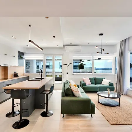 Lägenhet Oddity Seafront Penthouse *